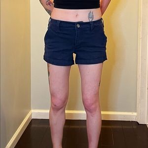 Hollister Classic Stretch Mid-Rise Shorts
